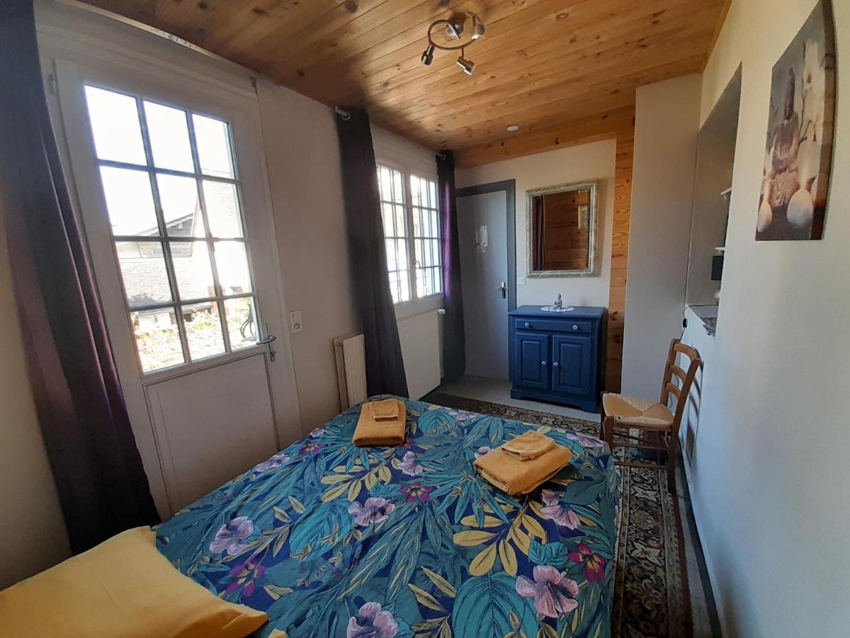 Chambres D'Hotes L'Oustal Oloron-Sainte-Marie Exteriör bild