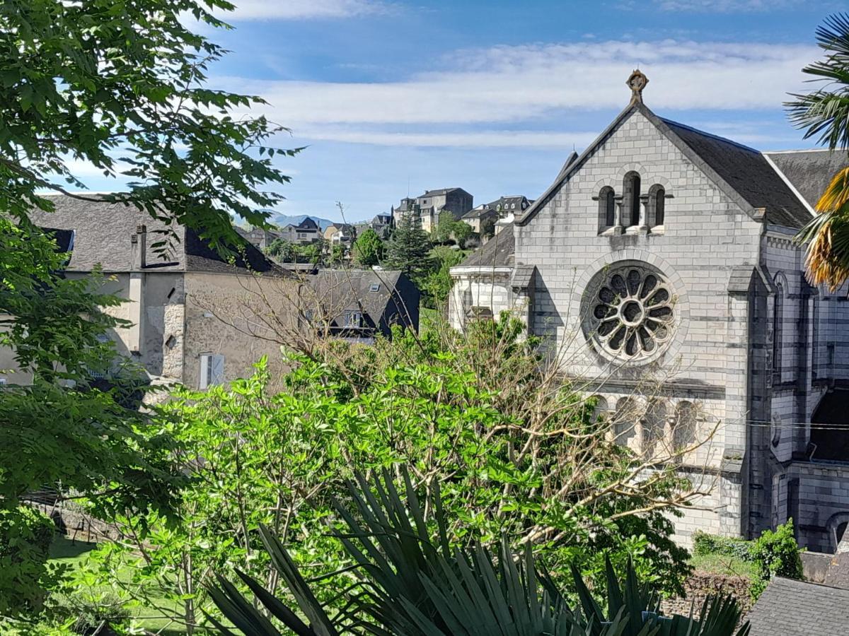 Chambres D'Hotes L'Oustal Oloron-Sainte-Marie Exteriör bild
