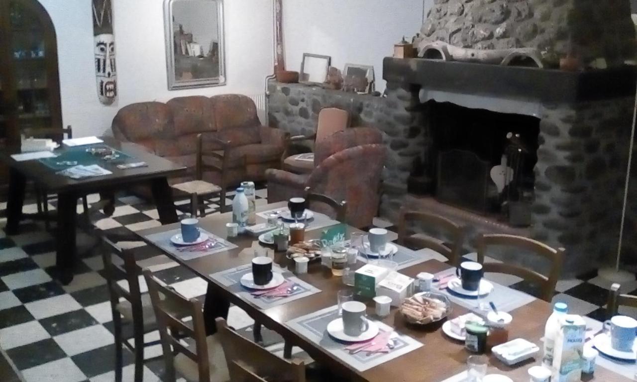 Chambres D'Hotes L'Oustal Oloron-Sainte-Marie Exteriör bild